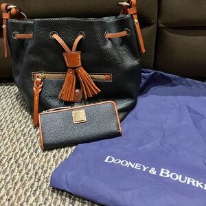 Dooney & Bourke  Dark Navy  Pebble Leather Shoulder Bag Plus Cluch Wallet